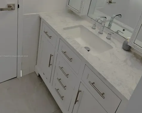 3836 Via Poinciana Lake Worth FL 33467