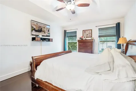 13936 S Cypress Cove Circle Davie FL 33325