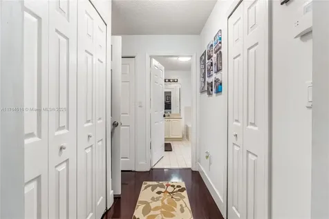13936 S Cypress Cove Circle Davie FL 33325