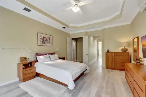 10234 Oak Meadow Lane Lake Worth FL 33449