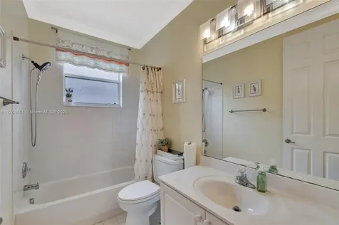 10234 Oak Meadow Lane Lake Worth FL 33449