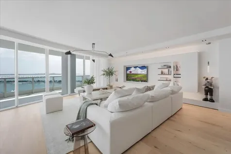 2127 Brickell Avenue Miami FL 33129