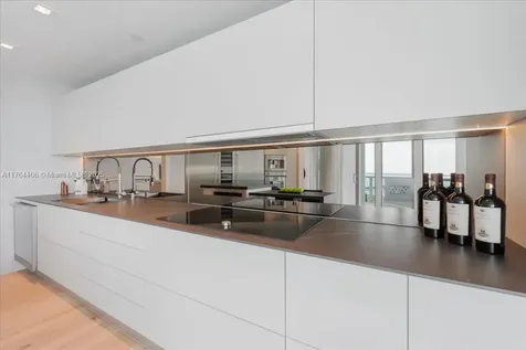 2127 Brickell Avenue Miami FL 33129