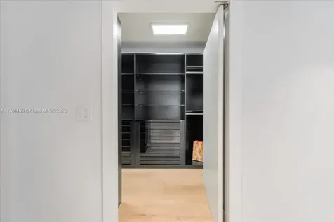 2127 Brickell Avenue Miami FL 33129
