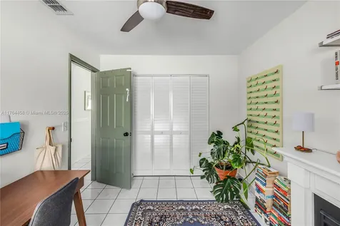 8451 SW 10th Court Pembroke Pines FL 33025