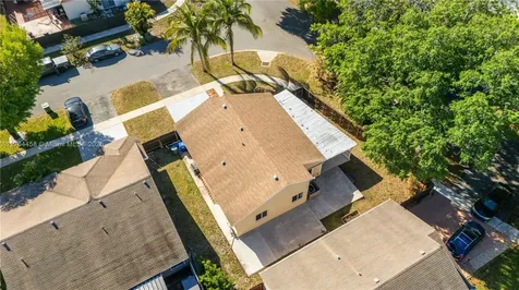 8451 SW 10th Court Pembroke Pines FL 33025