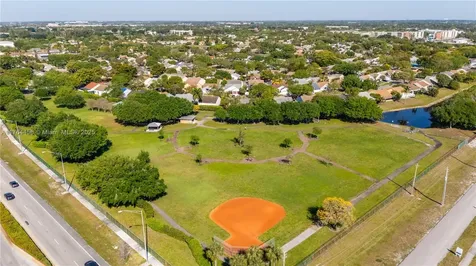 8451 SW 10th Court Pembroke Pines FL 33025