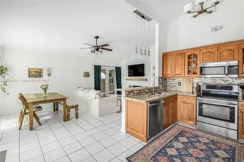 8451 SW 10th Court Pembroke Pines FL 33025