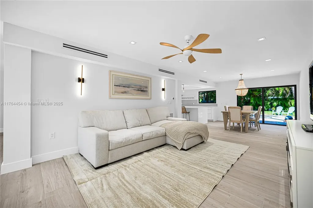 3305 NE 15th Street Fort Lauderdale FL 33304