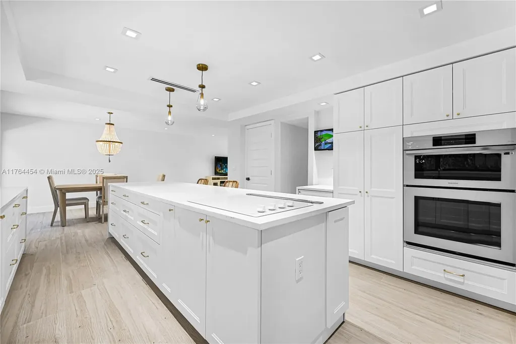 3305 NE 15th Street Fort Lauderdale FL 33304