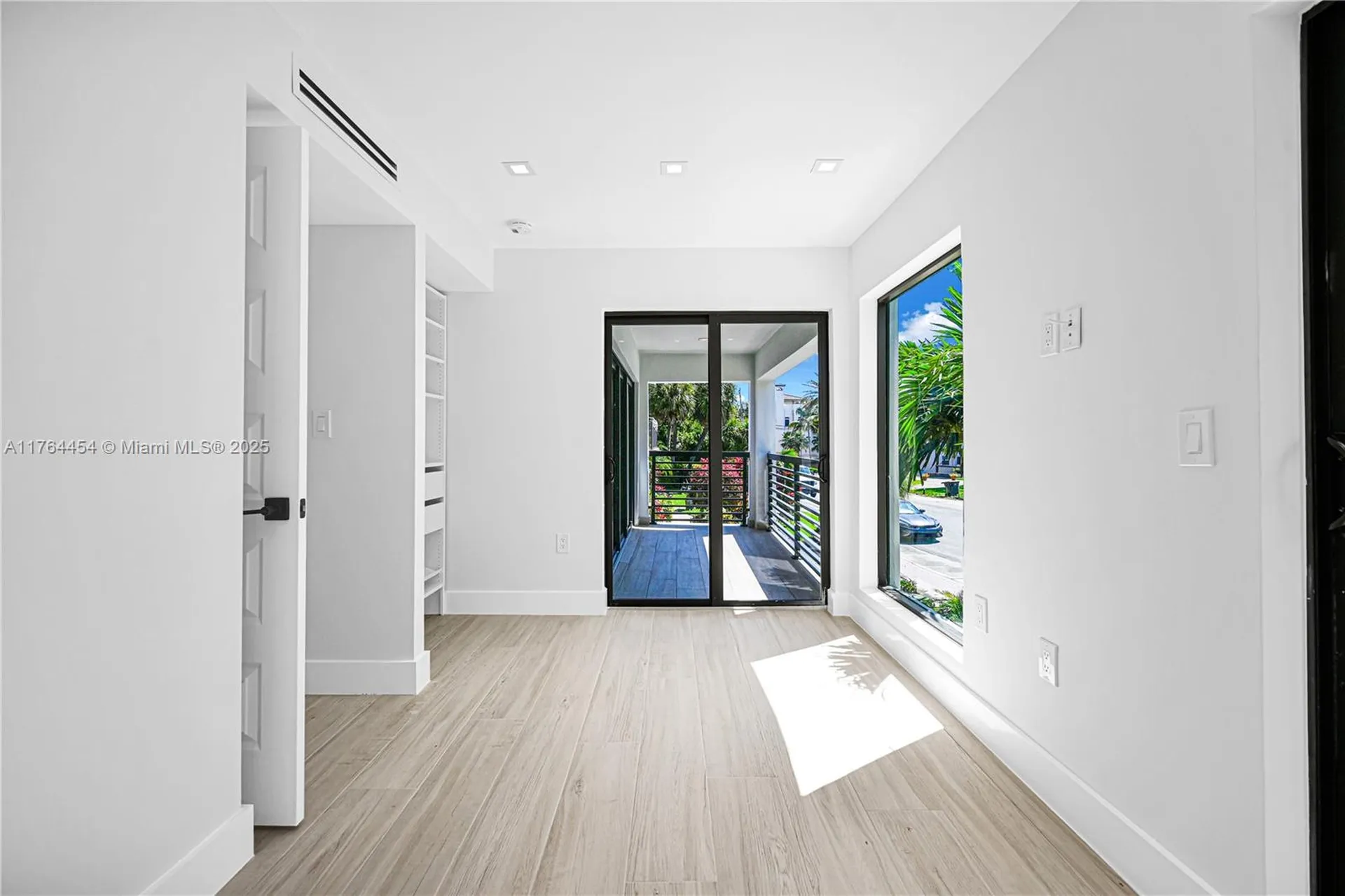 3305 NE 15th Street Fort Lauderdale FL 33304