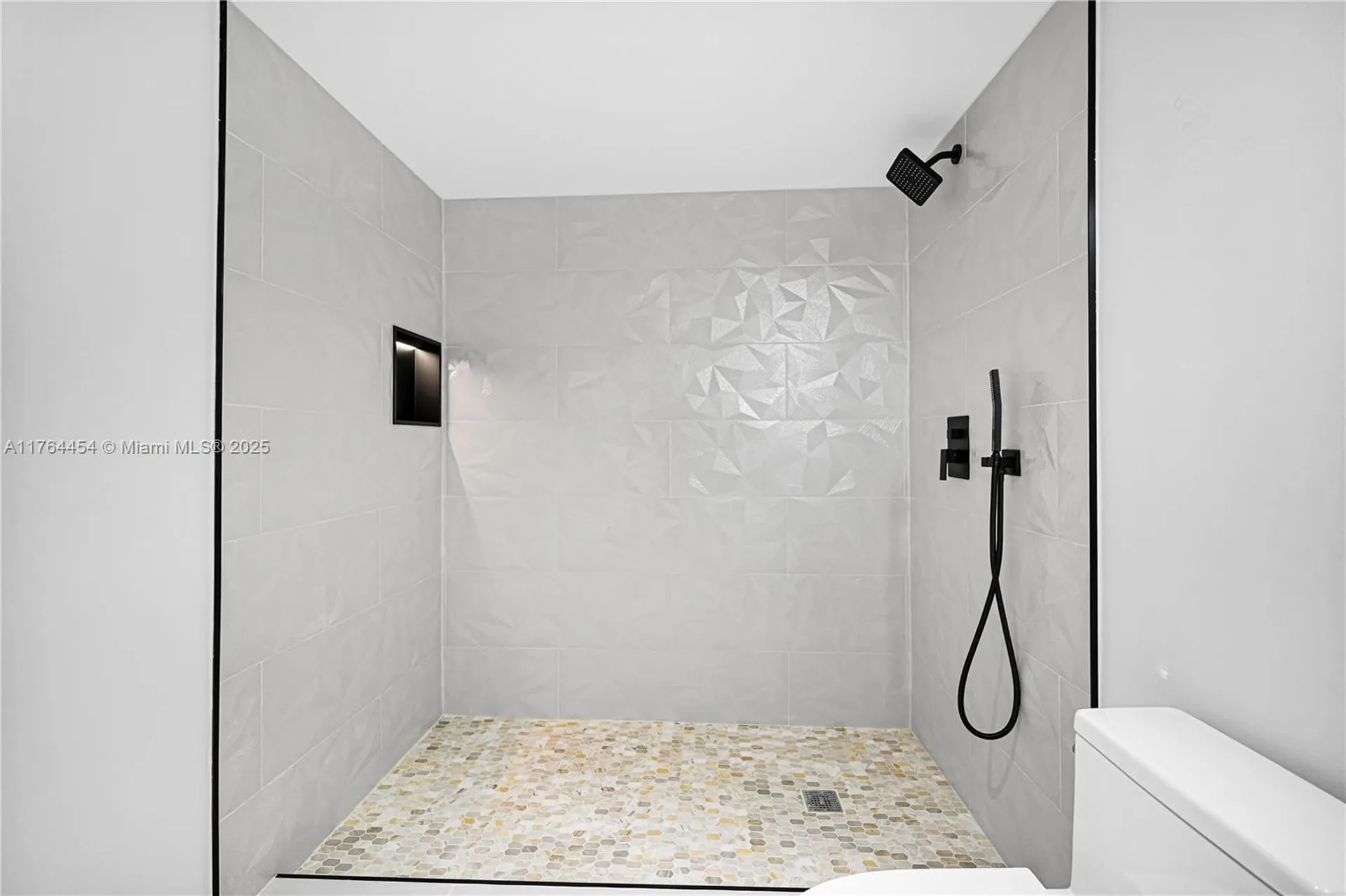 3305 NE 15th Street Fort Lauderdale FL 33304