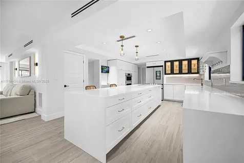 3305 NE 15th Street Fort Lauderdale FL 33304