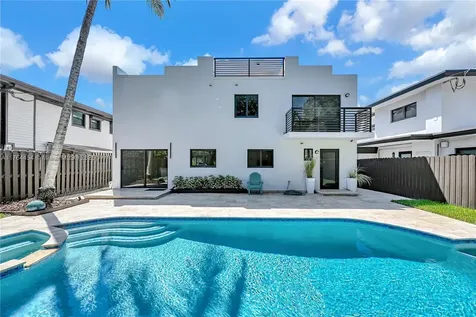 3305 NE 15th Street Fort Lauderdale FL 33304