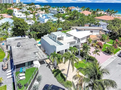 3305 NE 15th Street Fort Lauderdale FL 33304