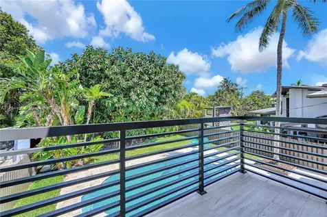 3305 NE 15th Street Fort Lauderdale FL 33304