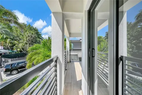 3305 NE 15th Street Fort Lauderdale FL 33304