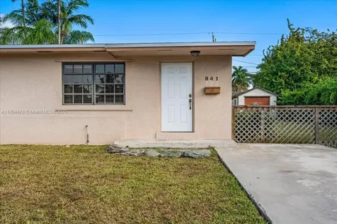 841 NE 13th Street Homestead FL 33030