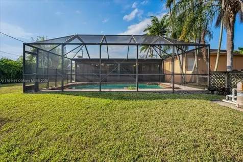841 NE 13th Street Homestead FL 33030