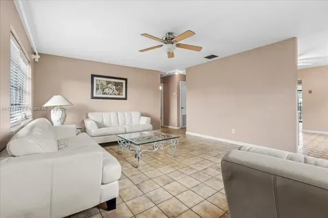 841 NE 13th Street Homestead FL 33030