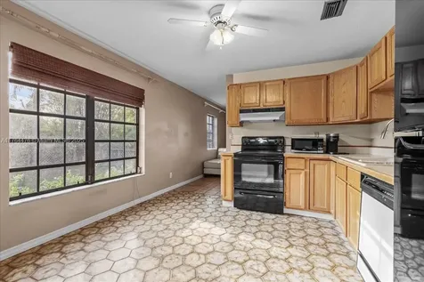 841 NE 13th Street Homestead FL 33030