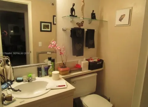2069 Exeter Boca Raton FL 33434