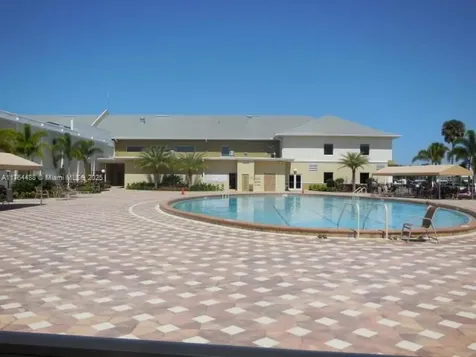216 Sussex West Palm Beach FL 33417