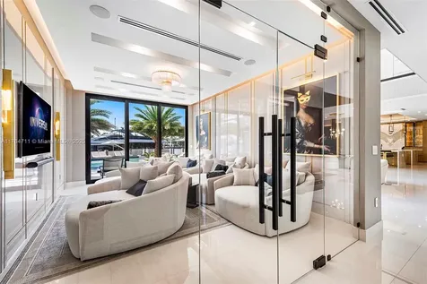 501 Middle River Drive Fort Lauderdale FL 33304