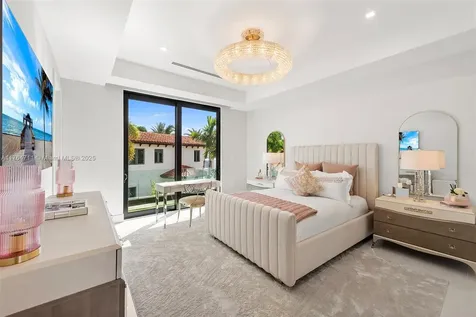 501 Middle River Drive Fort Lauderdale FL 33304