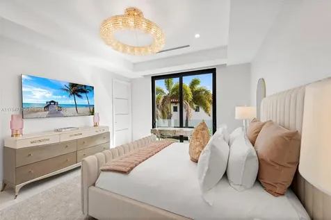 501 Middle River Drive Fort Lauderdale FL 33304