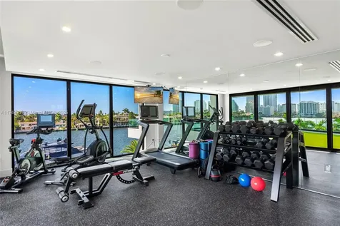 501 Middle River Drive Fort Lauderdale FL 33304
