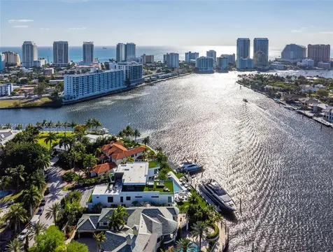 501 Middle River Drive Fort Lauderdale FL 33304