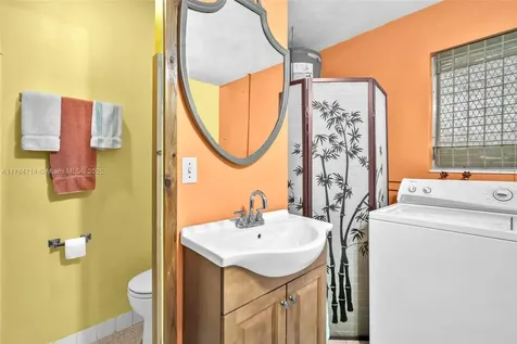 112 SE 6th Avenue Boynton Beach FL 33435