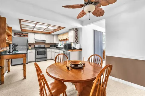 112 SE 6th Avenue Boynton Beach FL 33435