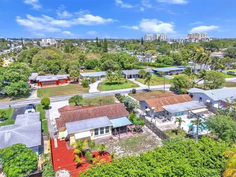 112 SE 6th Avenue Boynton Beach FL 33435