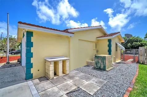 112 SE 6th Avenue Boynton Beach FL 33435