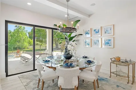 325 N Fairway Tequesta FL 33469