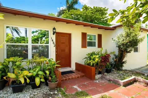 1462 NE 118th Street Miami FL 33161