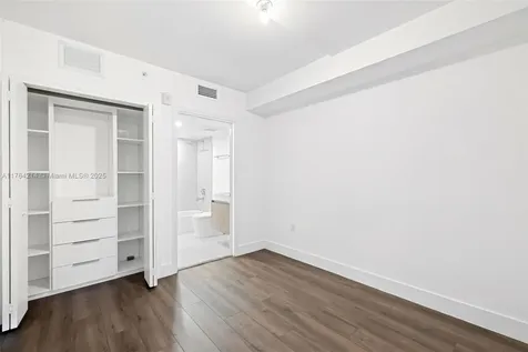 13800 Highland Drive North Miami Beach FL 33181
