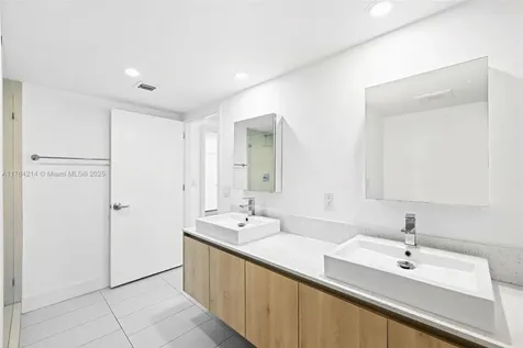 13800 Highland Drive North Miami Beach FL 33181