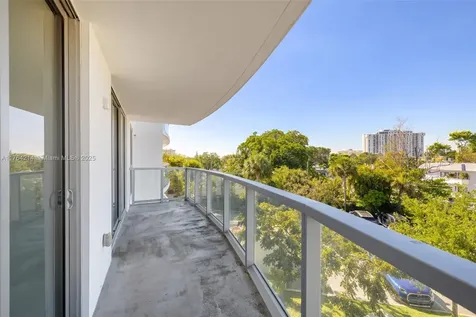 13800 Highland Drive North Miami Beach FL 33181