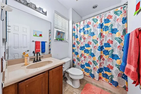 3229 Laurel Ridge Circle Riviera Beach FL 33404