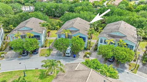 3229 Laurel Ridge Circle Riviera Beach FL 33404