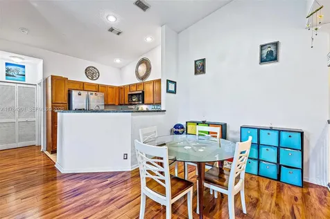 3229 Laurel Ridge Circle Riviera Beach FL 33404