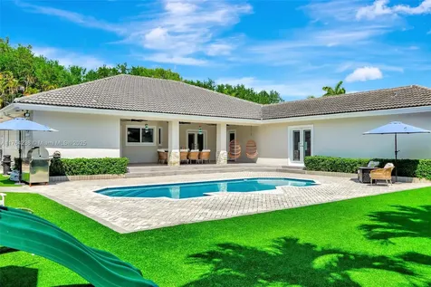 10190 SW 114th Terrace Miami FL 33176