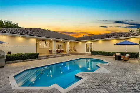 10190 SW 114th Terrace Miami FL 33176