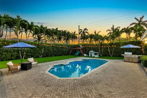 10190 SW 114th Terrace Miami FL 33176