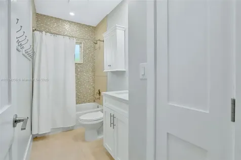 10190 SW 114th Terrace Miami FL 33176