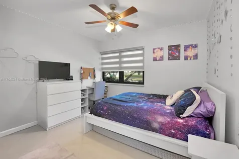9260 SW 134th Place Miami FL 33186
