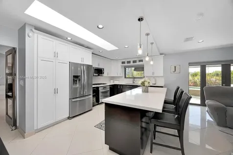 9260 SW 134th Place Miami FL 33186